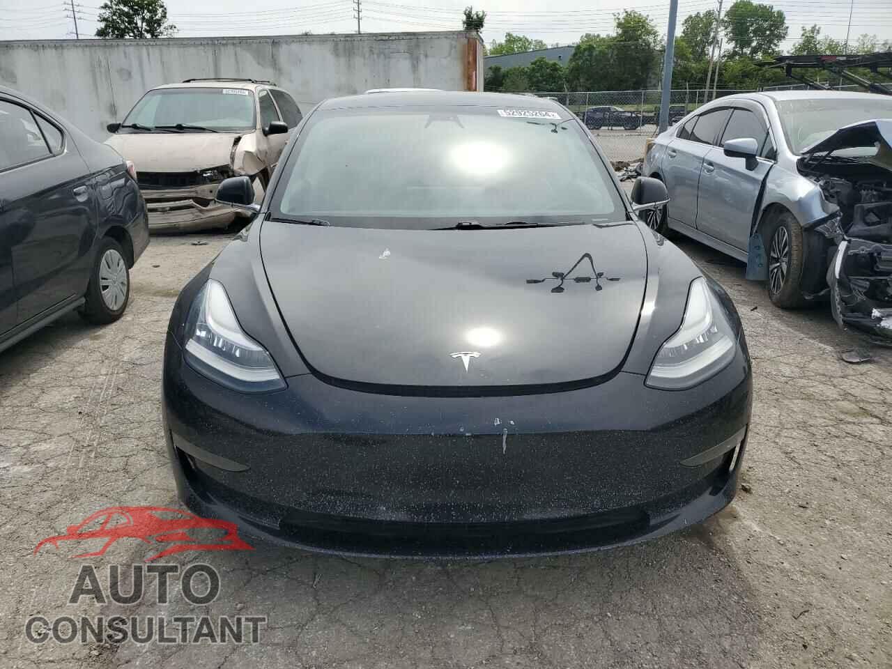 TESLA MODEL 3 2018 - 5YJ3E1EA3JF002740