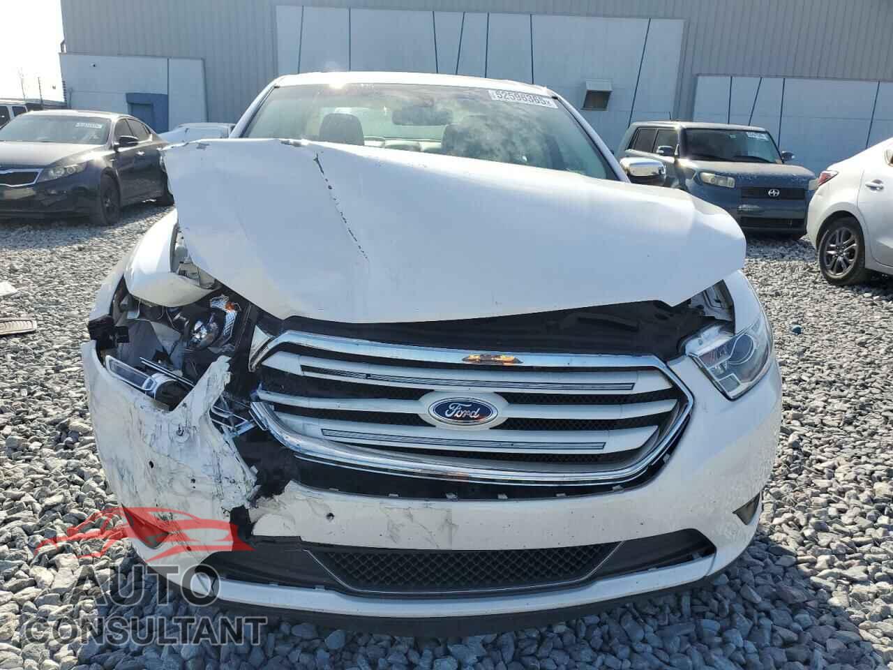 FORD TAURUS 2015 - 1FAHP2F80FG145567