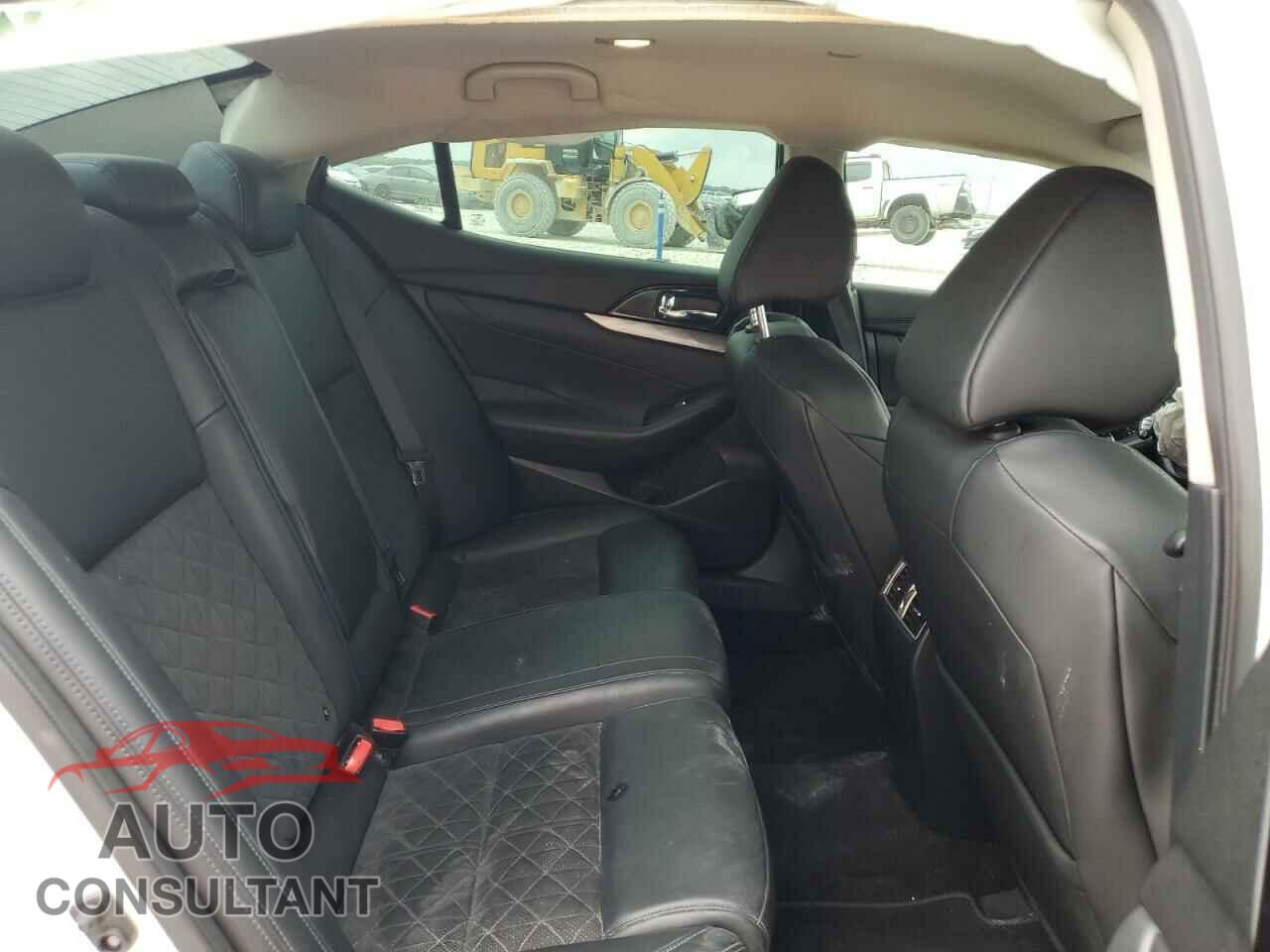 NISSAN MAXIMA 2017 - 1N4AA6AP8HC412909