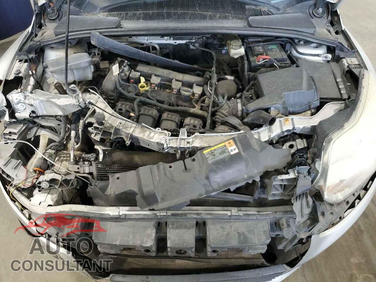 FORD FOCUS 2013 - 1FADP3K25DL283843