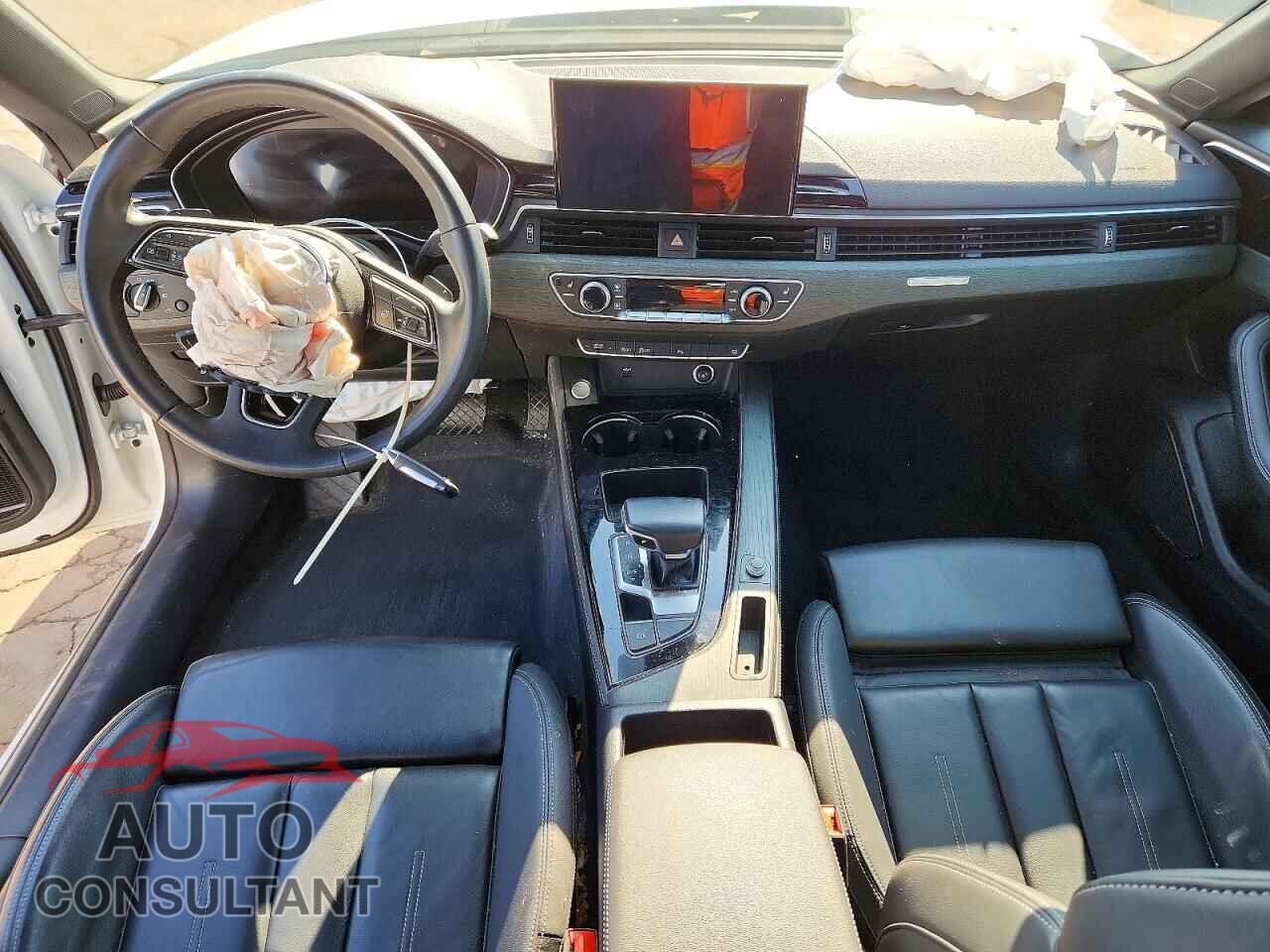 AUDI A5 2022 - WAUFACF58NA018191