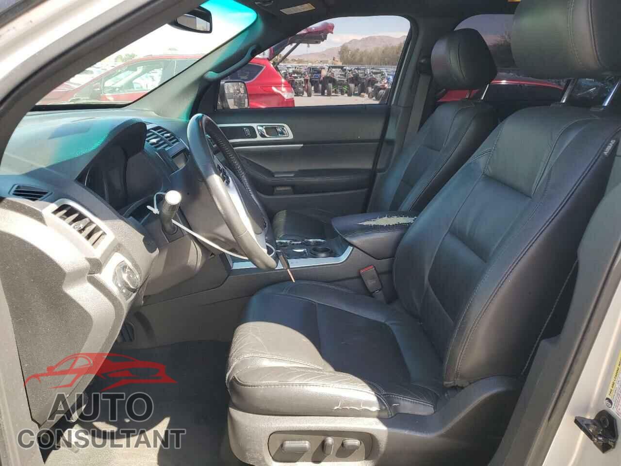 FORD EXPLORER 2015 - 1FM5K7D88FGC22418