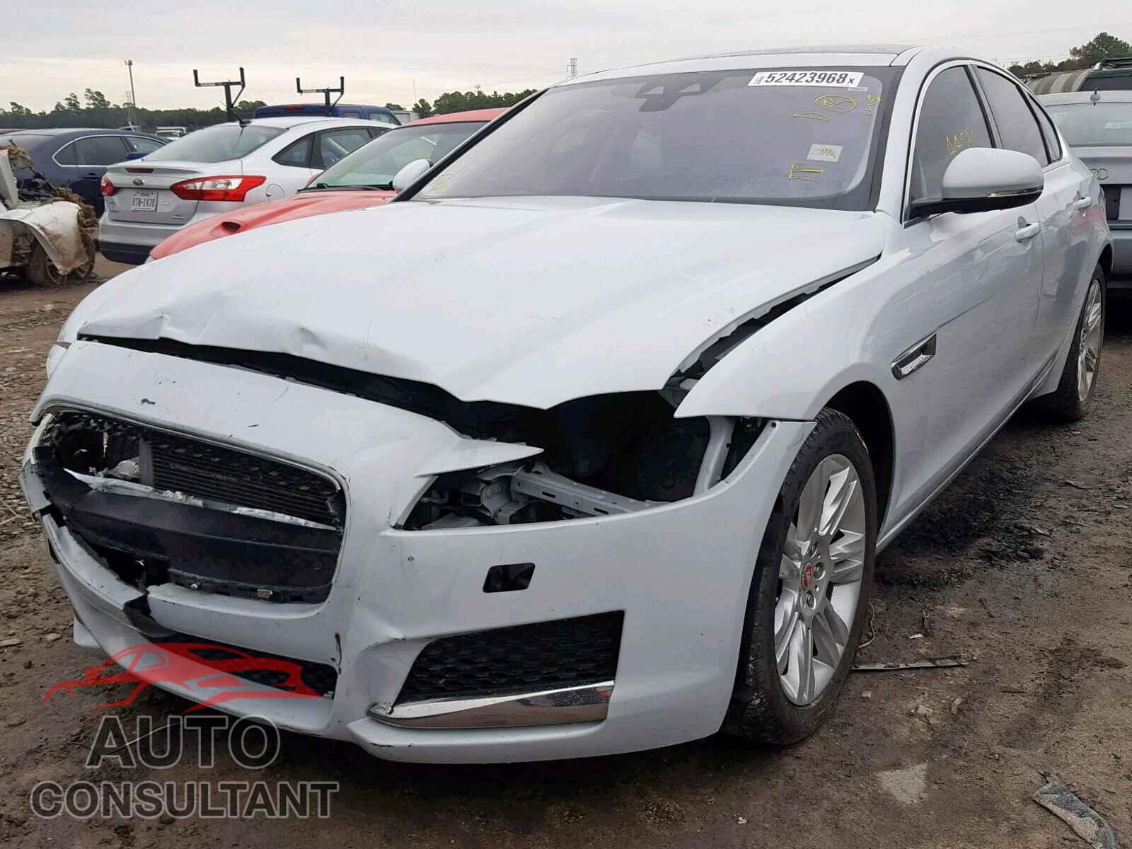 JAGUAR XF 2016 - SAJBD4BV5GCY08416