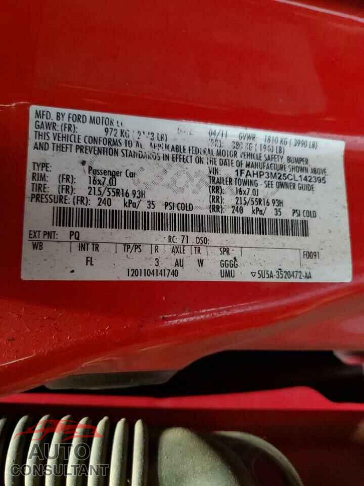 FORD FOCUS 2012 - 1FAHP3M25CL142395