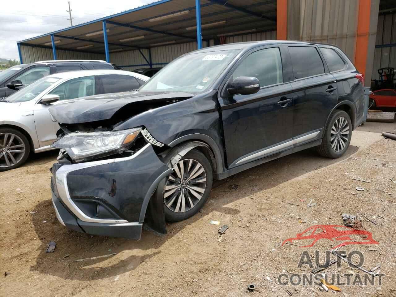 MITSUBISHI OUTLANDER 2019 - JA4AD3A30KZ010118