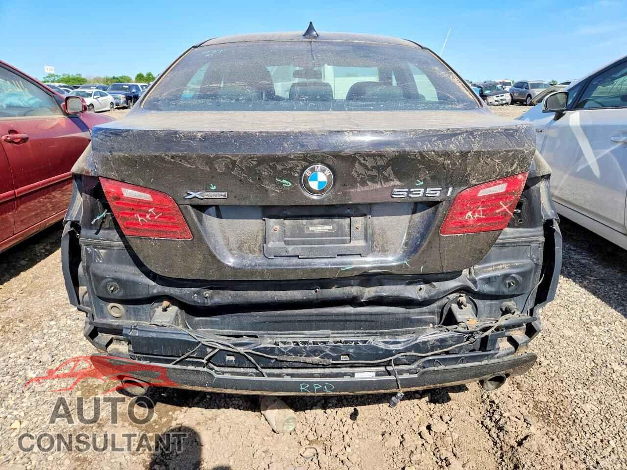 BMW 5 SERIES 2014 - WBA5B3C58ED532943