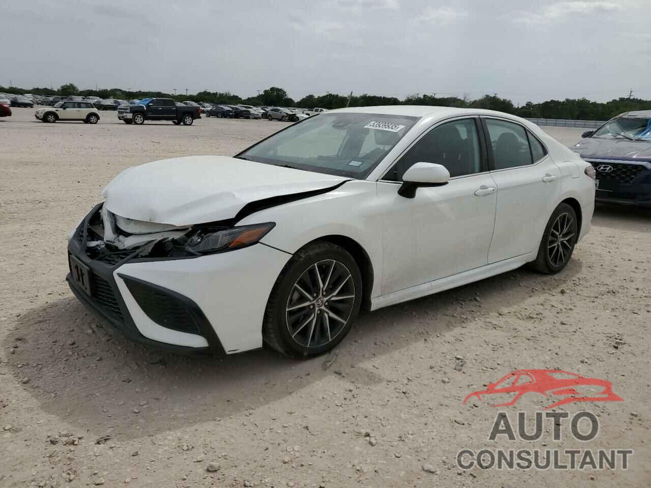 TOYOTA CAMRY 2021 - 4T1G11AK0MU424886