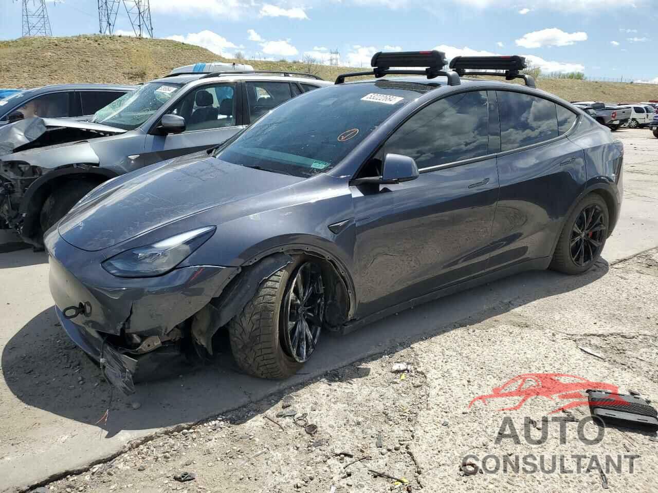 TESLA MODEL Y 2023 - 7SAYGDEF7PF892118