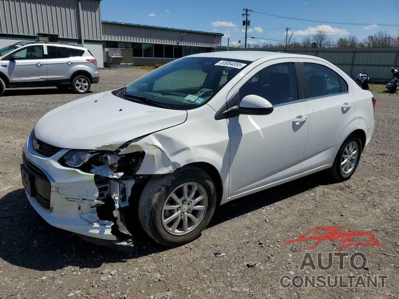 CHEVROLET SONIC 2018 - 1G1JD5SG8J4127341