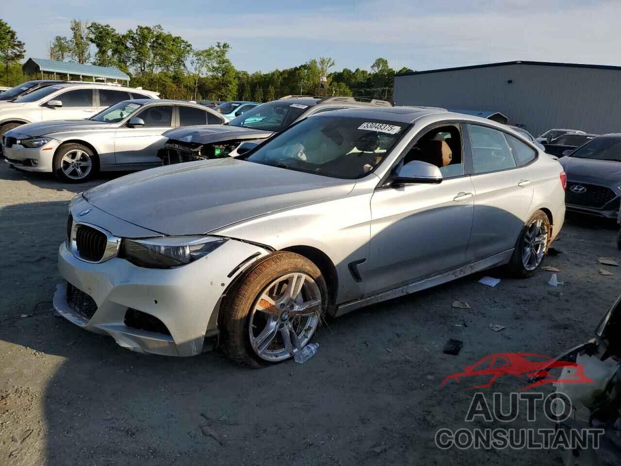 BMW 3 SERIES 2017 - WBA8Y3C31HG450887