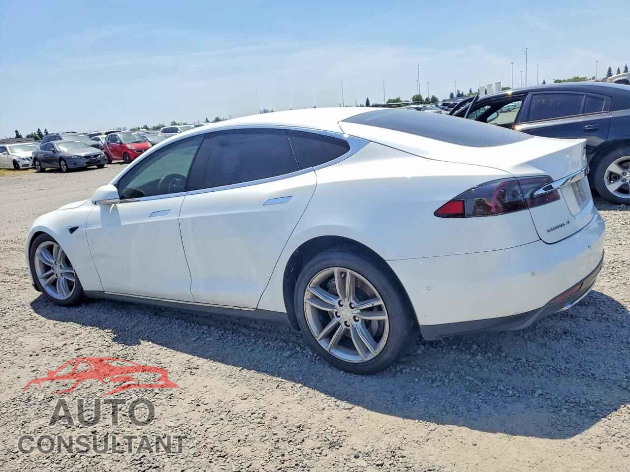TESLA MODEL S 2015 - 5YJSA1E10FF114054