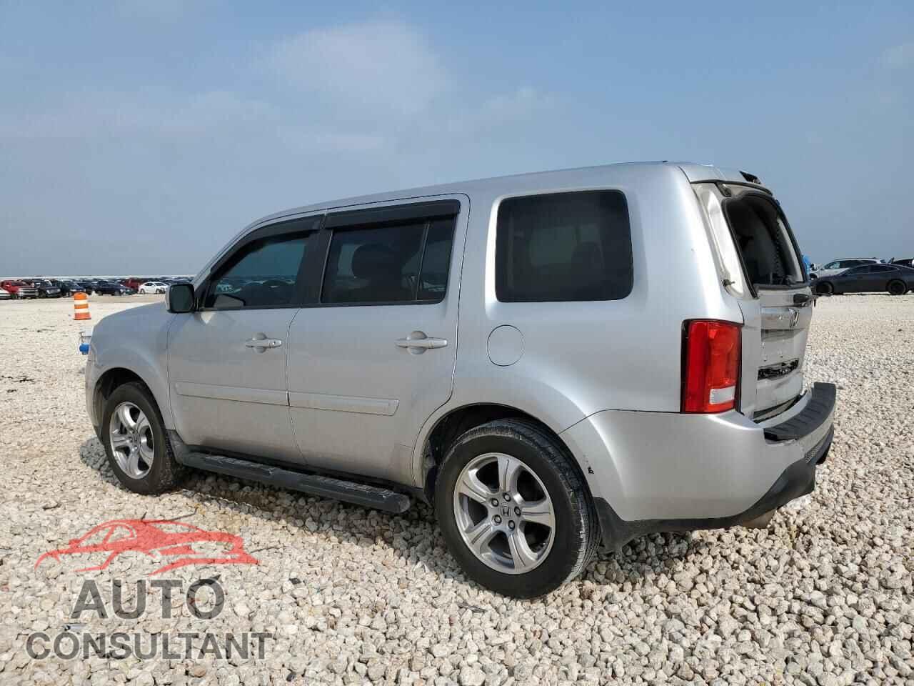 HONDA PILOT 2012 - 5FNYF3H68CB018148