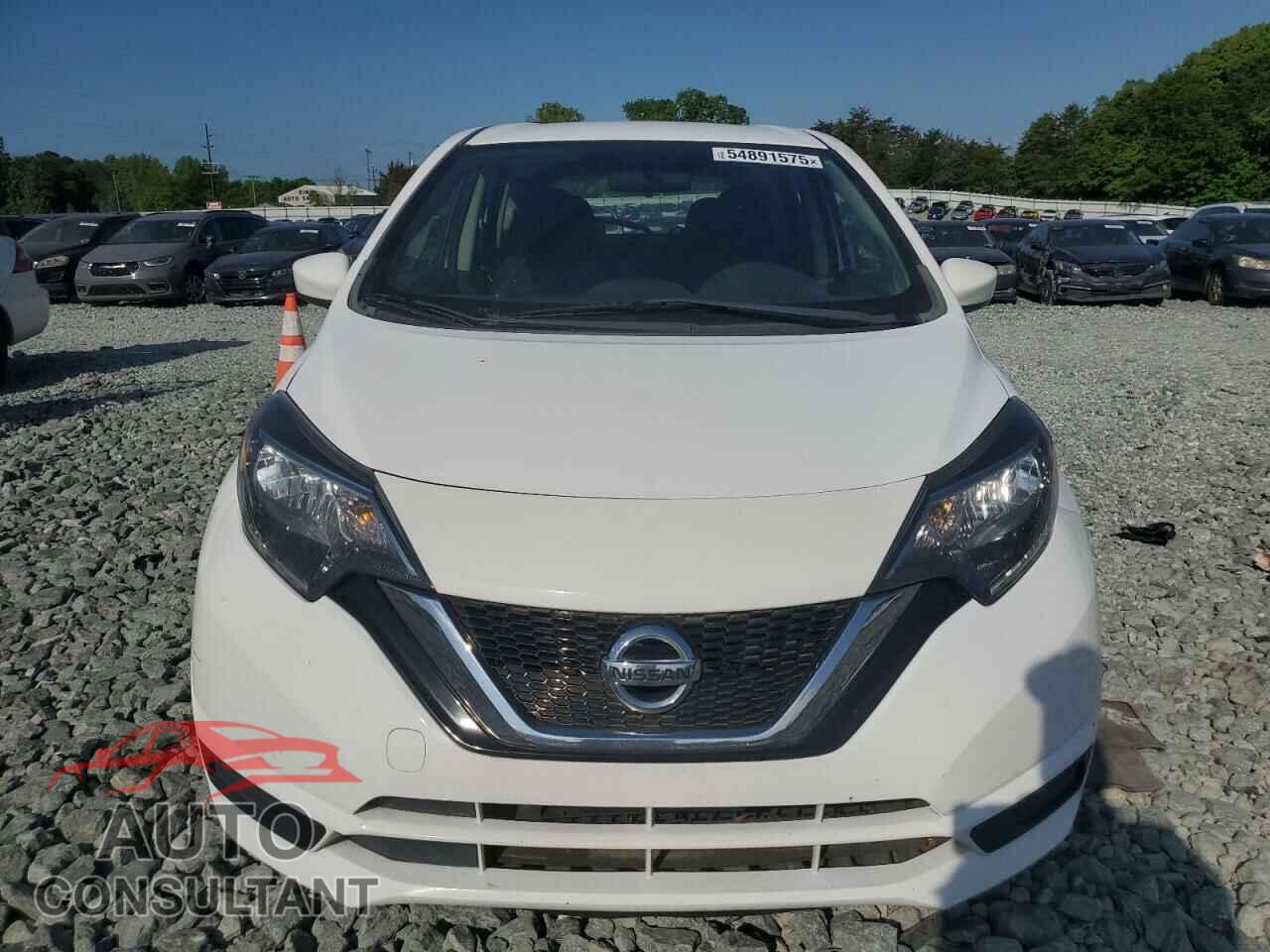 NISSAN VERSA 2017 - 3N1CE2CP3HL370993