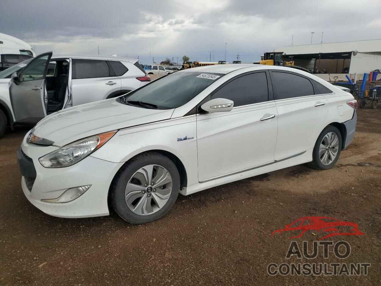 HYUNDAI SONATA 2013 - KMHEC4A44DA094322