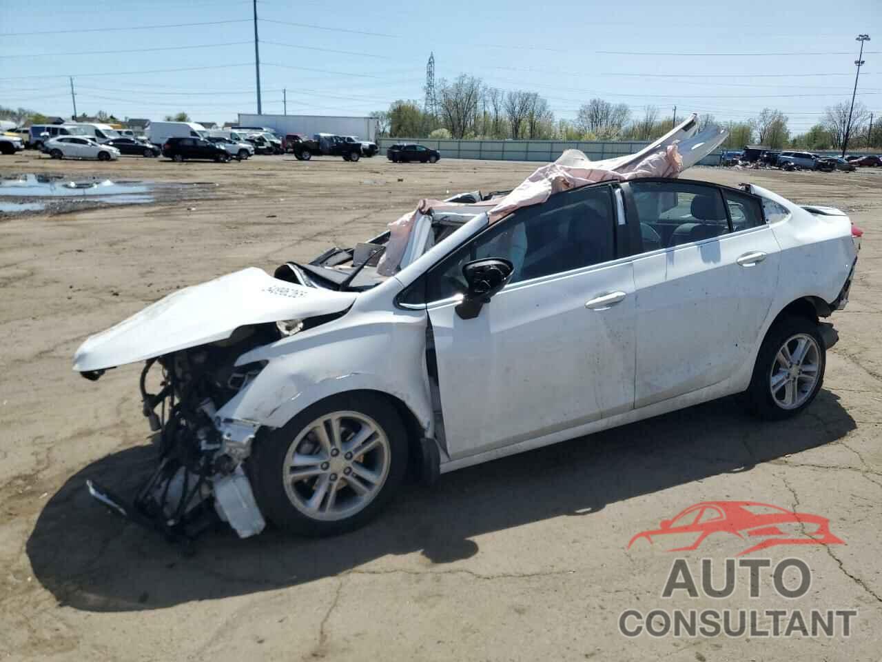 CHEVROLET CRUZE 2017 - 1G1BE5SM1H7244341
