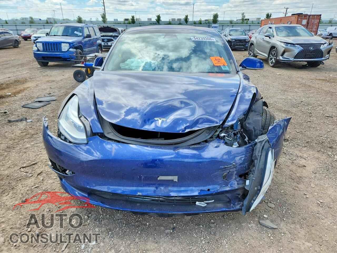 TESLA MODEL 3 2018 - 5YJ3E1EB9JF095191