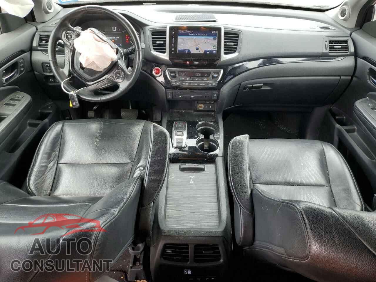 HONDA PILOT 2017 - 5FNYF5H97HB039702