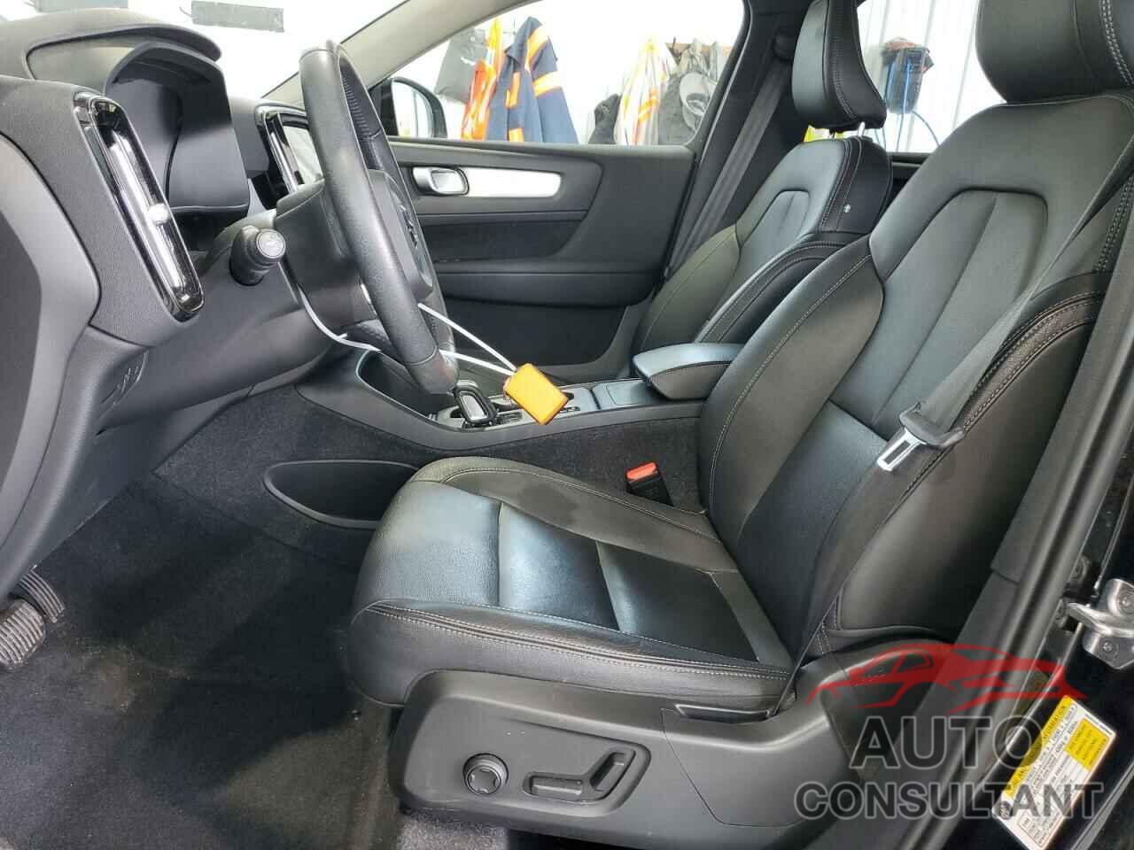 VOLVO XC40 2021 - YV4AC2HK8M2581963