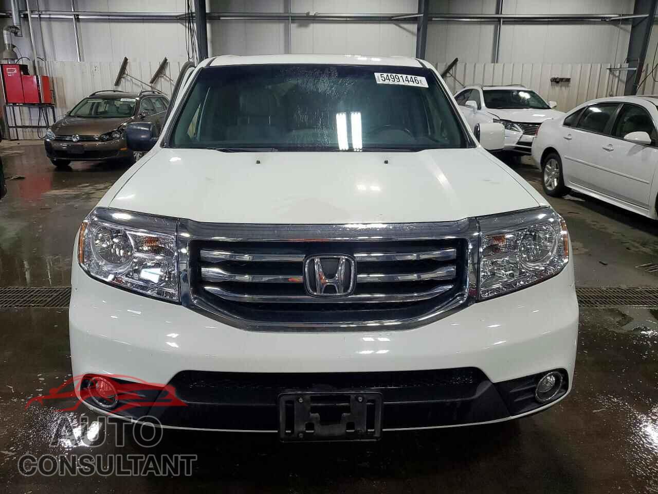 HONDA PILOT 2014 - 5FNYF4H59EB013444