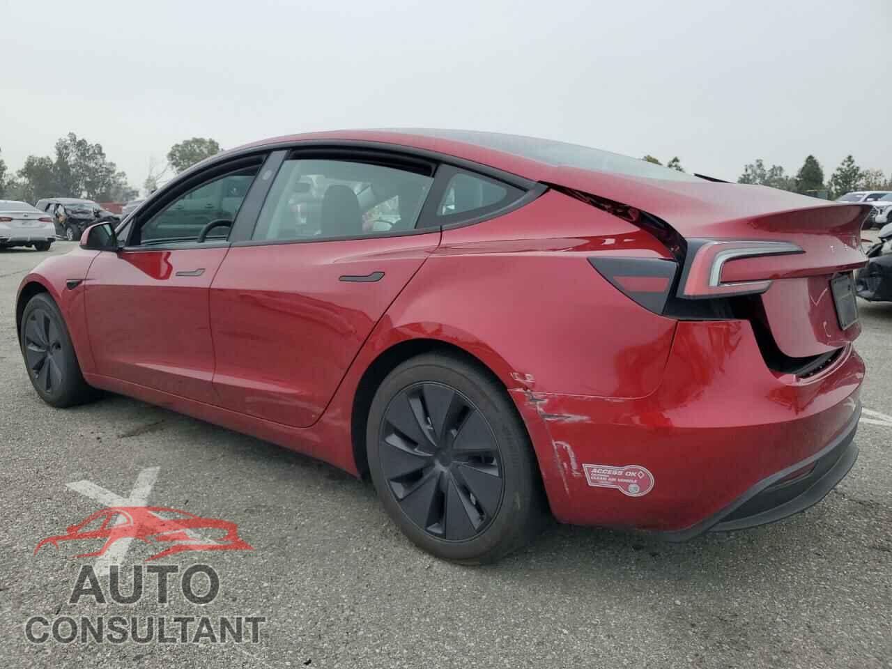 TESLA MODEL 3 2024 - 5YJ3E1EA3RF769130