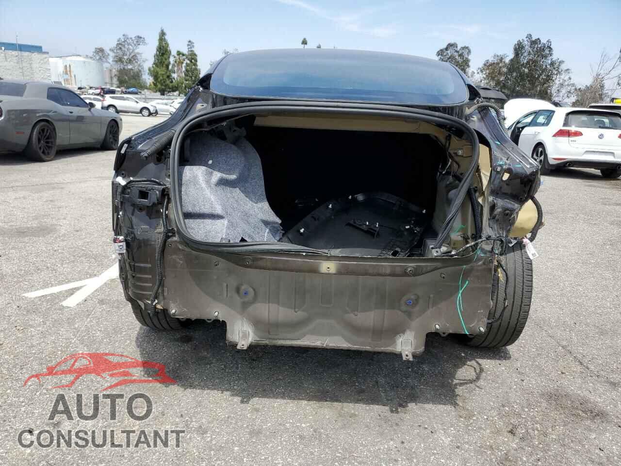 TESLA MODEL 3 2022 - 5YJ3E1EB2NF138095