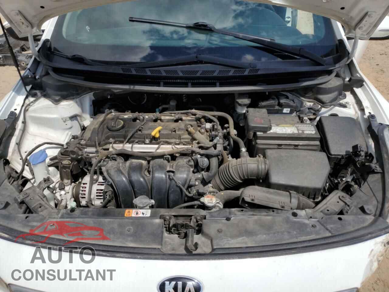 KIA FORTE 2017 - 3KPFL4A77HE114889