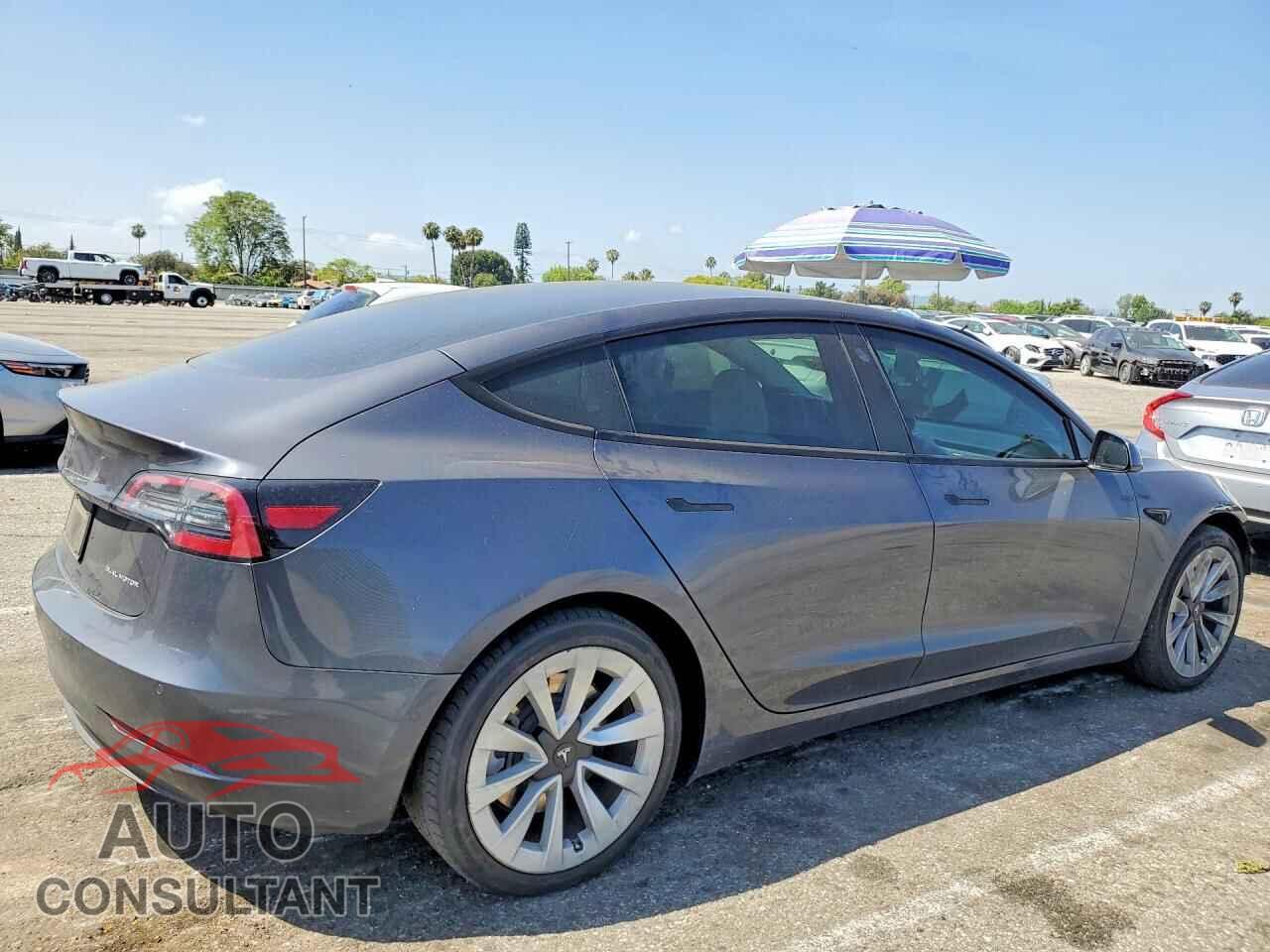 TESLA MODEL 3 2021 - 5YJ3E1EB0MF072046