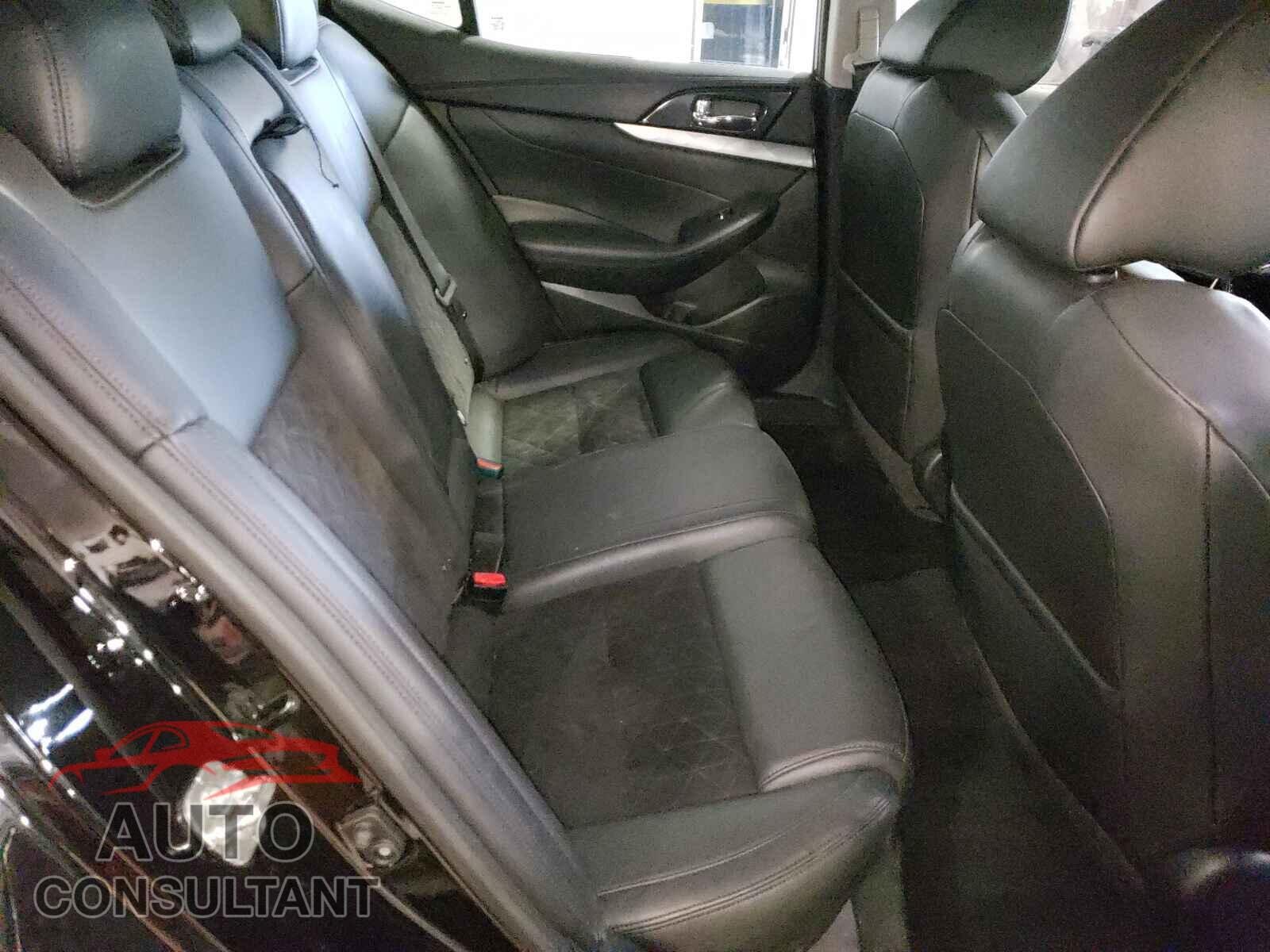 NISSAN MAXIMA 2017 - 1N4AA6AP1HC451101