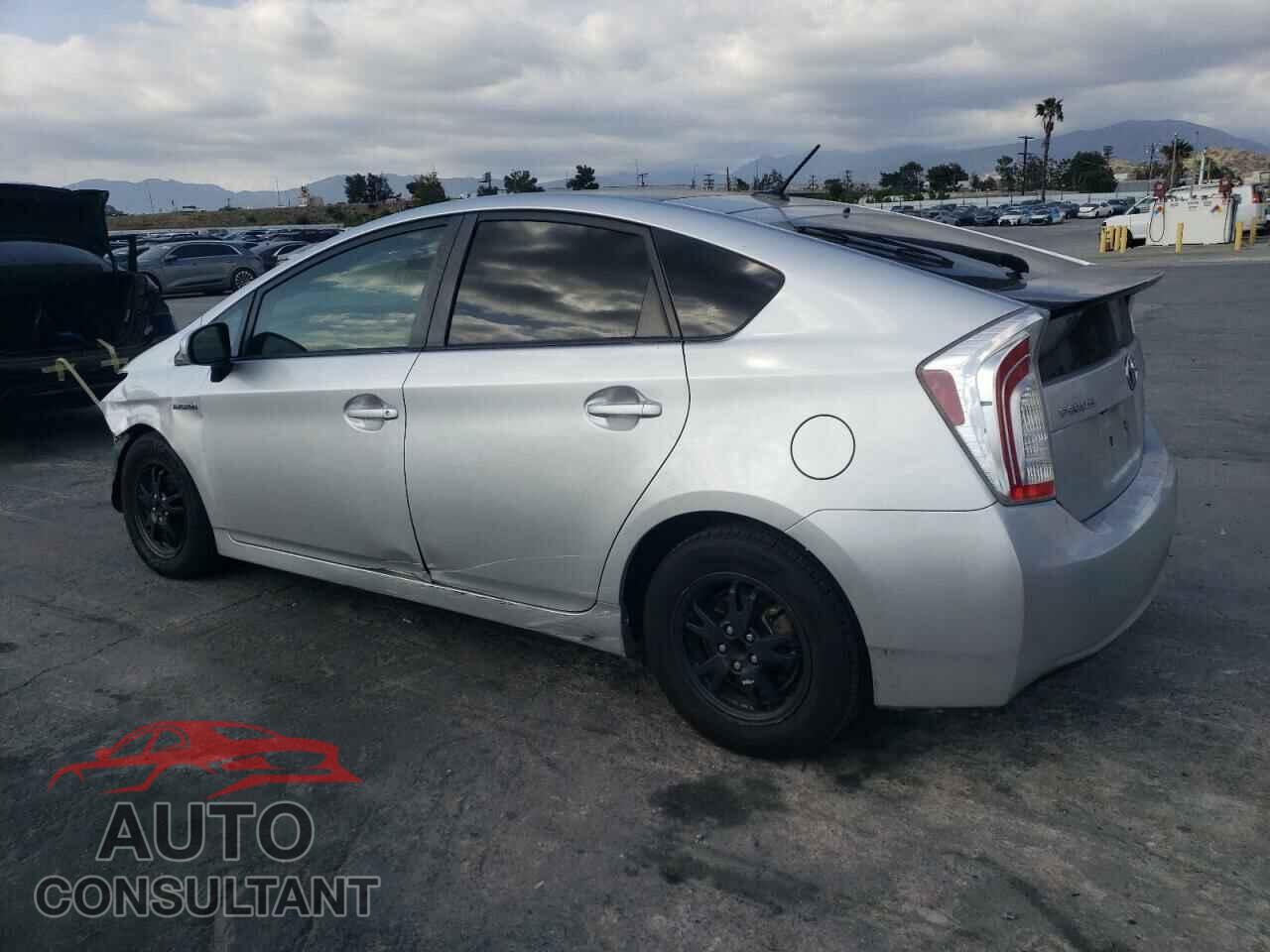 TOYOTA PRIUS 2014 - JTDKN3DU1E0383415