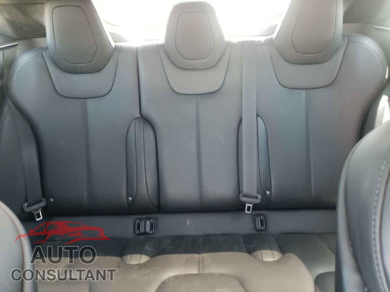 TESLA MODEL S 2017 - 5YJSA1E25HF192678