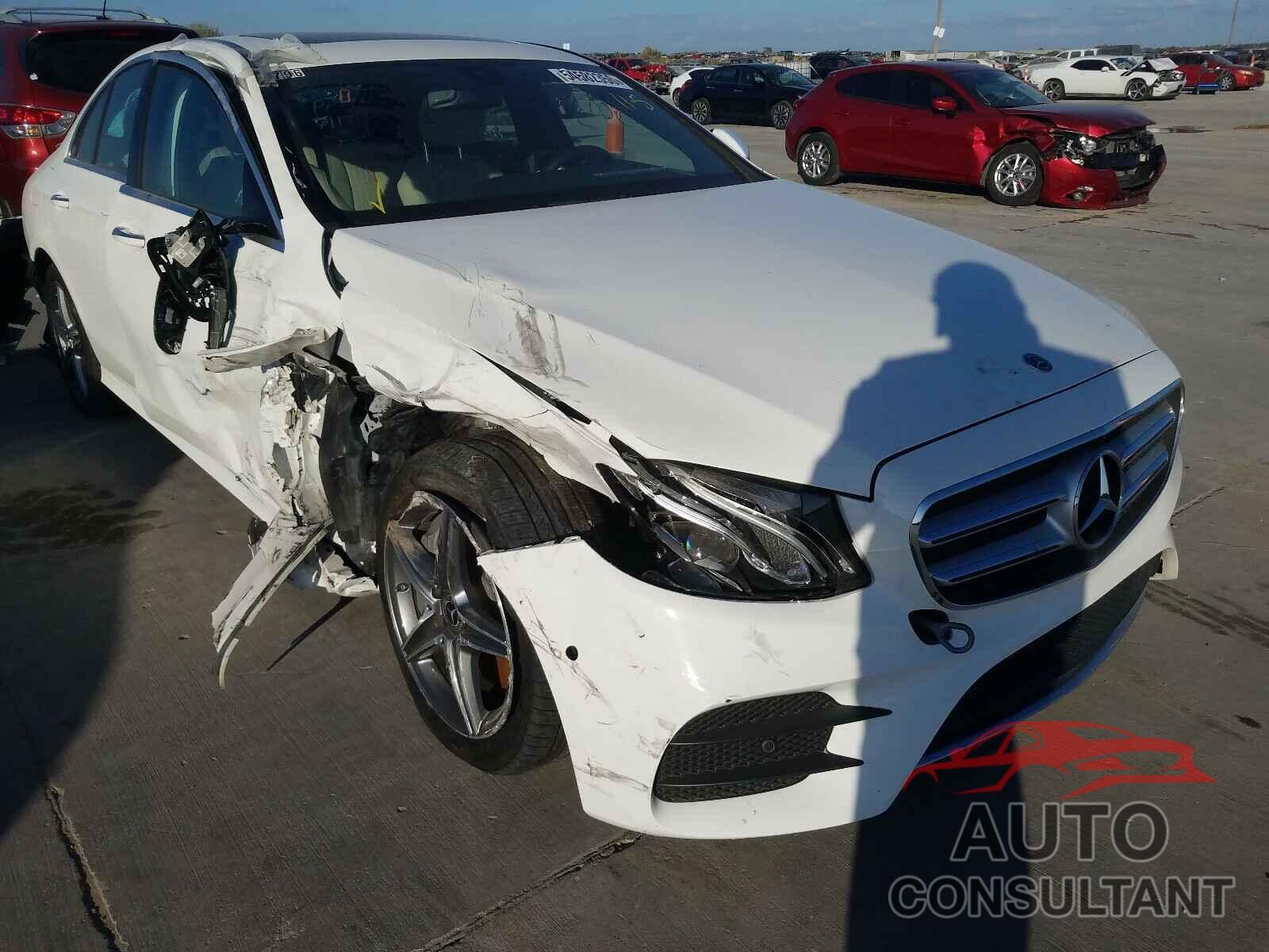 MERCEDES-BENZ E CLASS 2020 - WDDZF8DB3LA704097