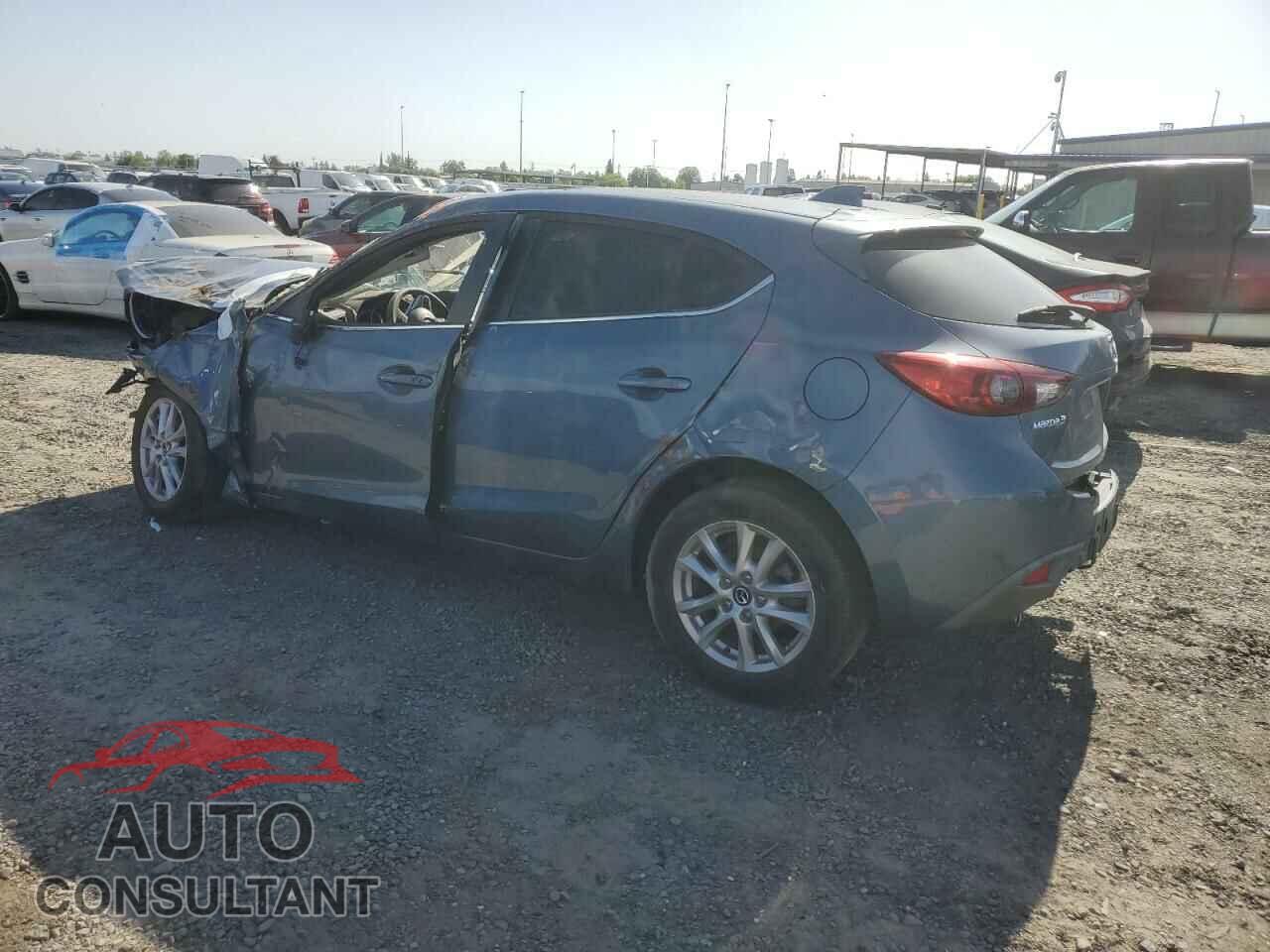 MAZDA 3 2015 - 3MZBM1L79FM145908