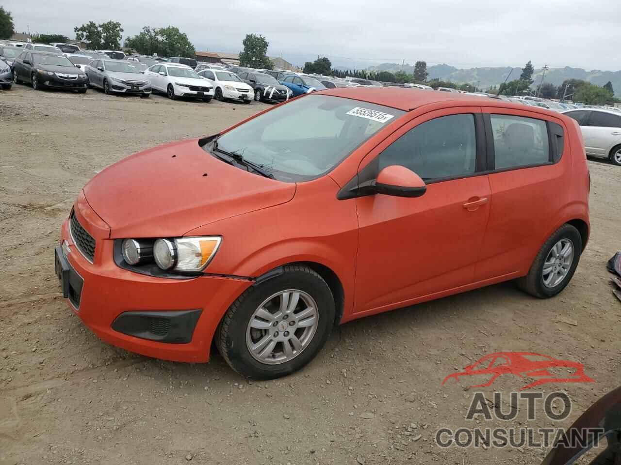 CHEVROLET SONIC 2012 - 1G1JB6SH8C4108926