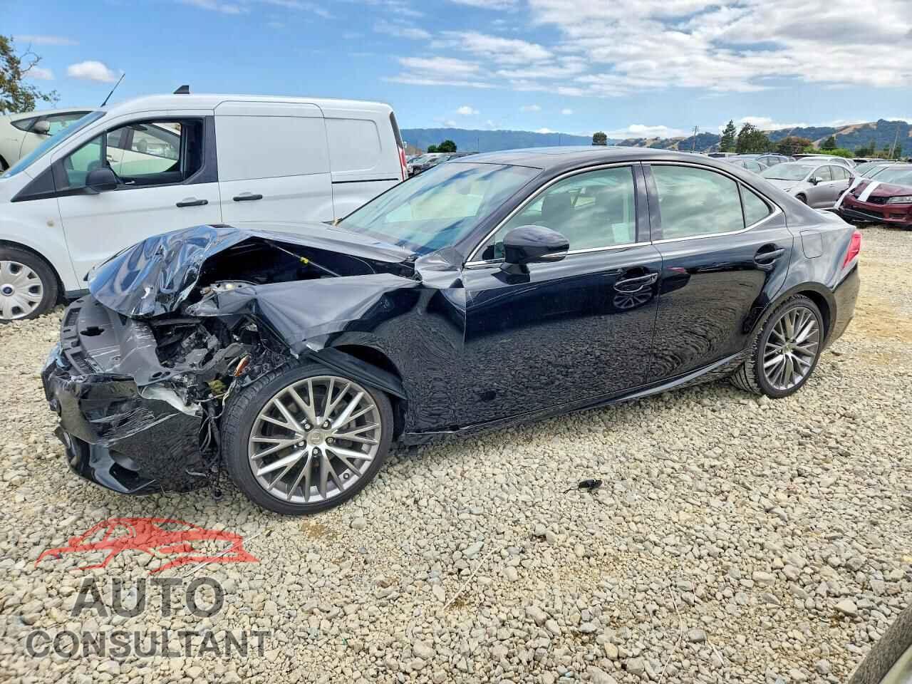 LEXUS IS 2015 - JTHCF1D22F5017678