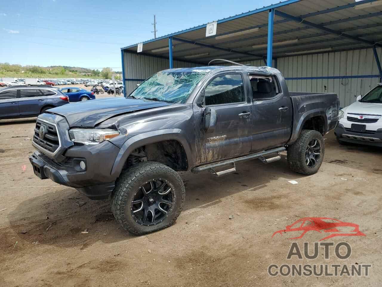 TOYOTA TACOMA 2018 - 5TFCZ5AN8JX133298