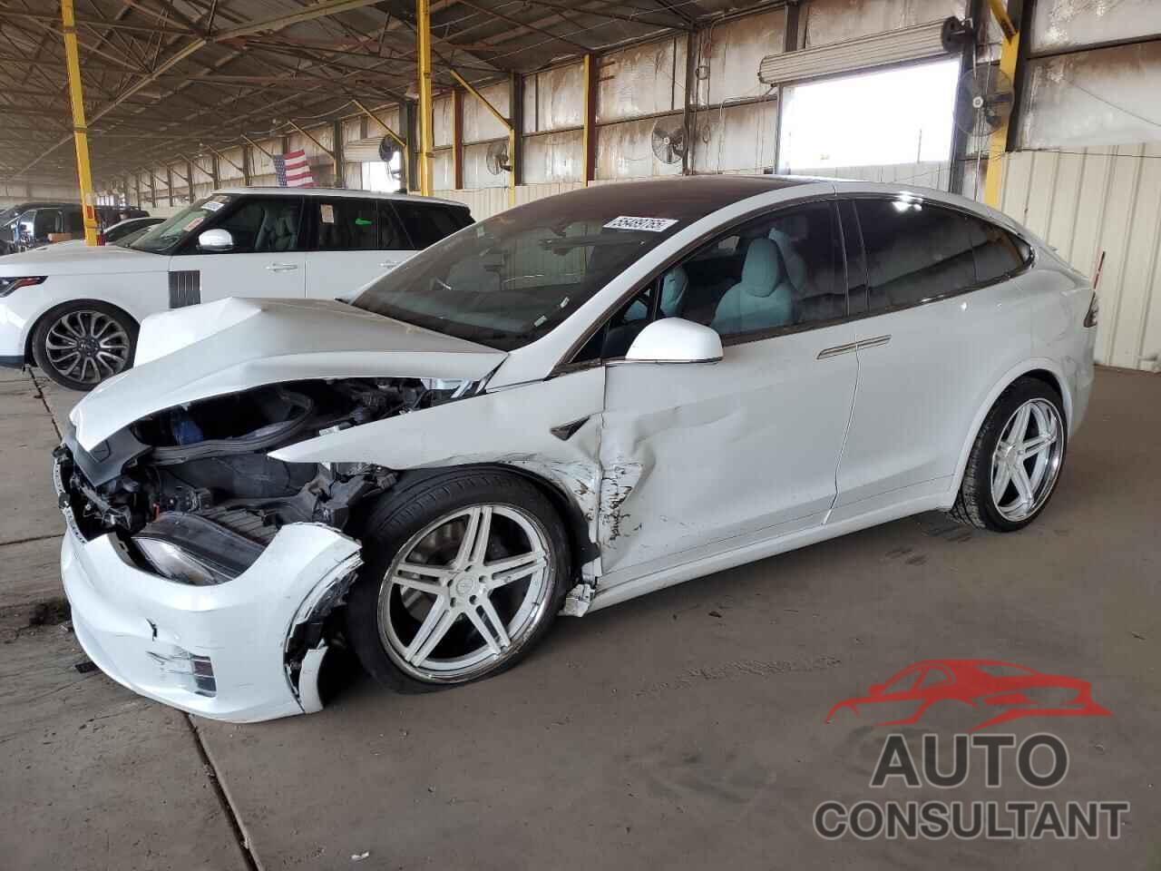 TESLA MODEL X 2018 - 5YJXCBE28JF118361