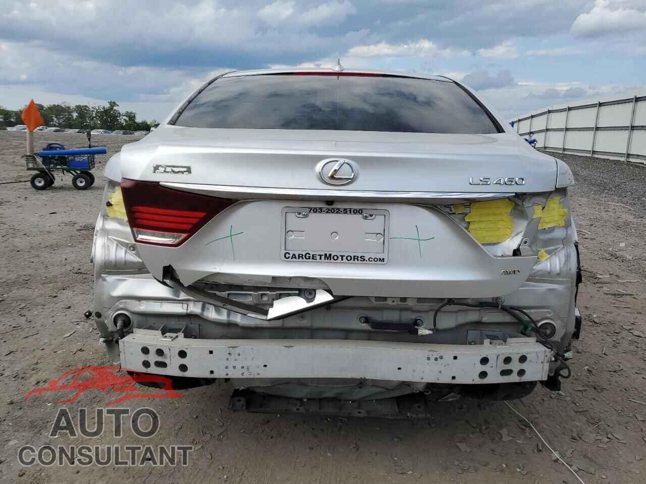 LEXUS LS460 2017 - JTHCL5EFXH5028402