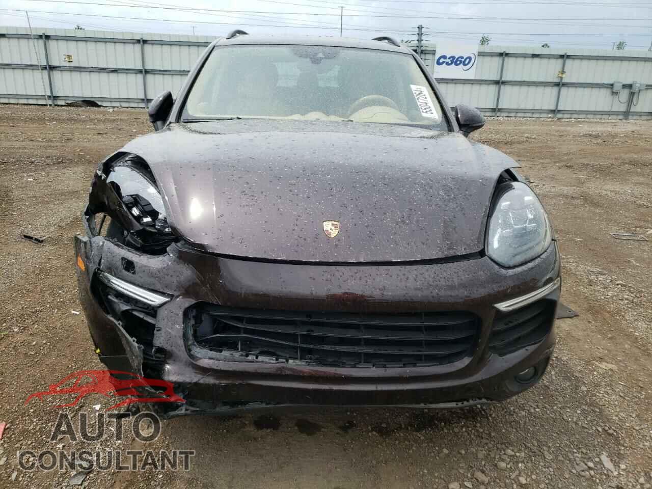 PORSCHE CAYENNE 2017 - WP1AA2A24HKA84450