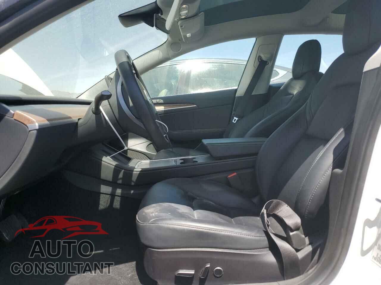 TESLA MODEL 3 2023 - 5YJ3E1EA5PF463169