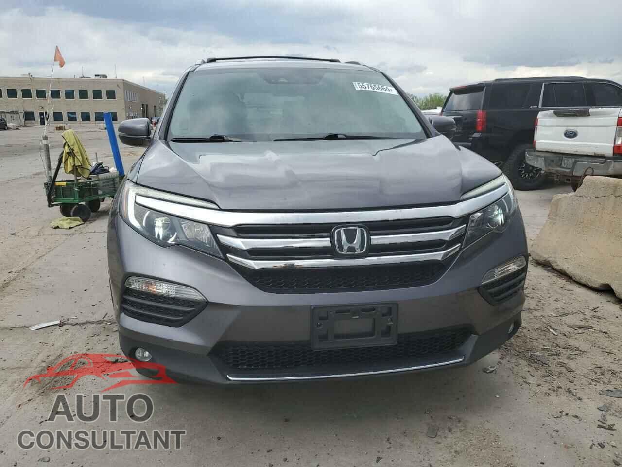 HONDA PILOT 2017 - 5FNYF6H05HB082961