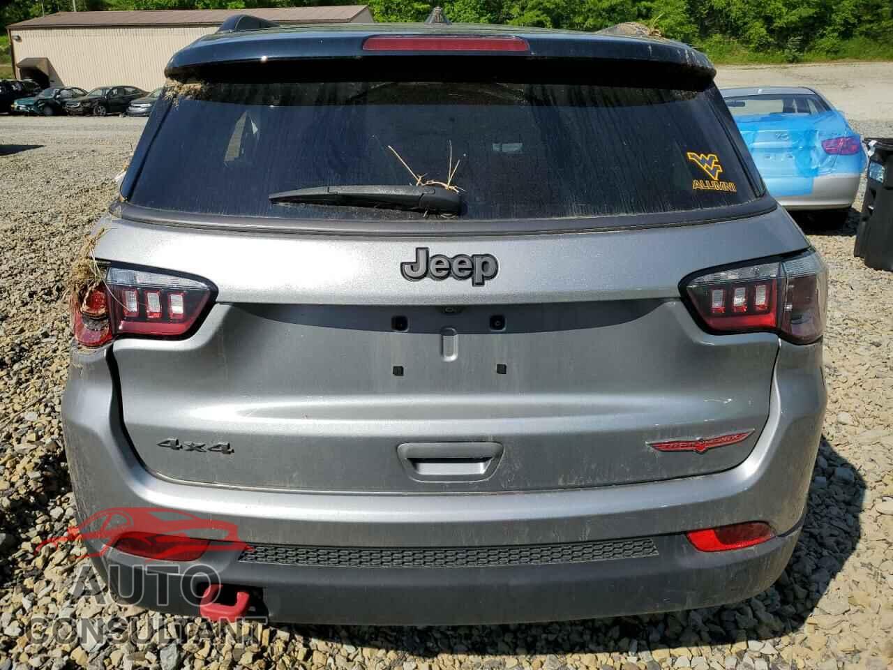 JEEP COMPASS 2019 - 3C4NJDDB4KT675281