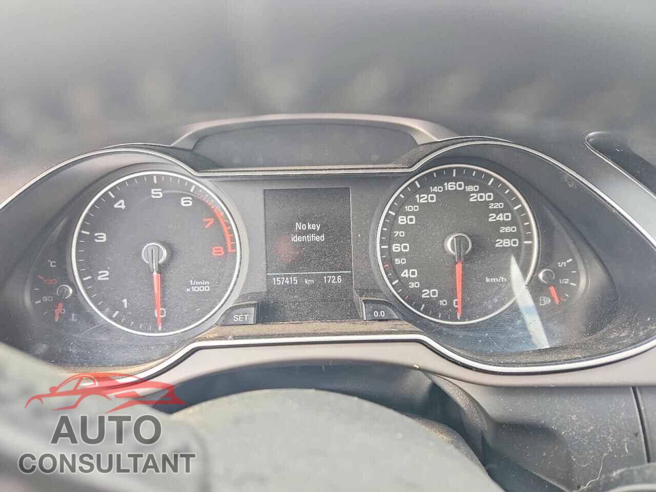 AUDI A4 2013 - WAUKFCFL9DN029416
