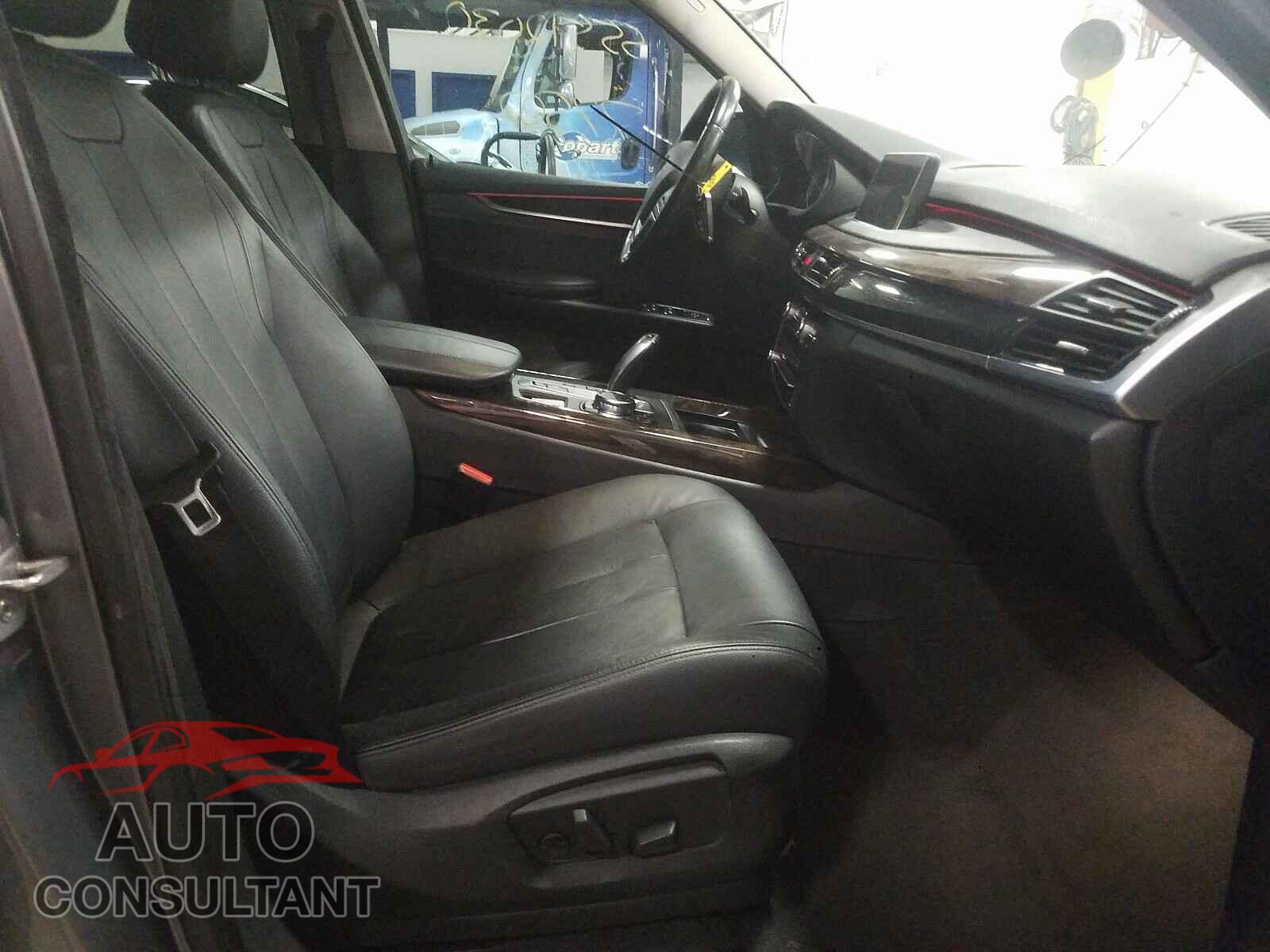 BMW X5 2016 - 5UXKR0C52G0S85184