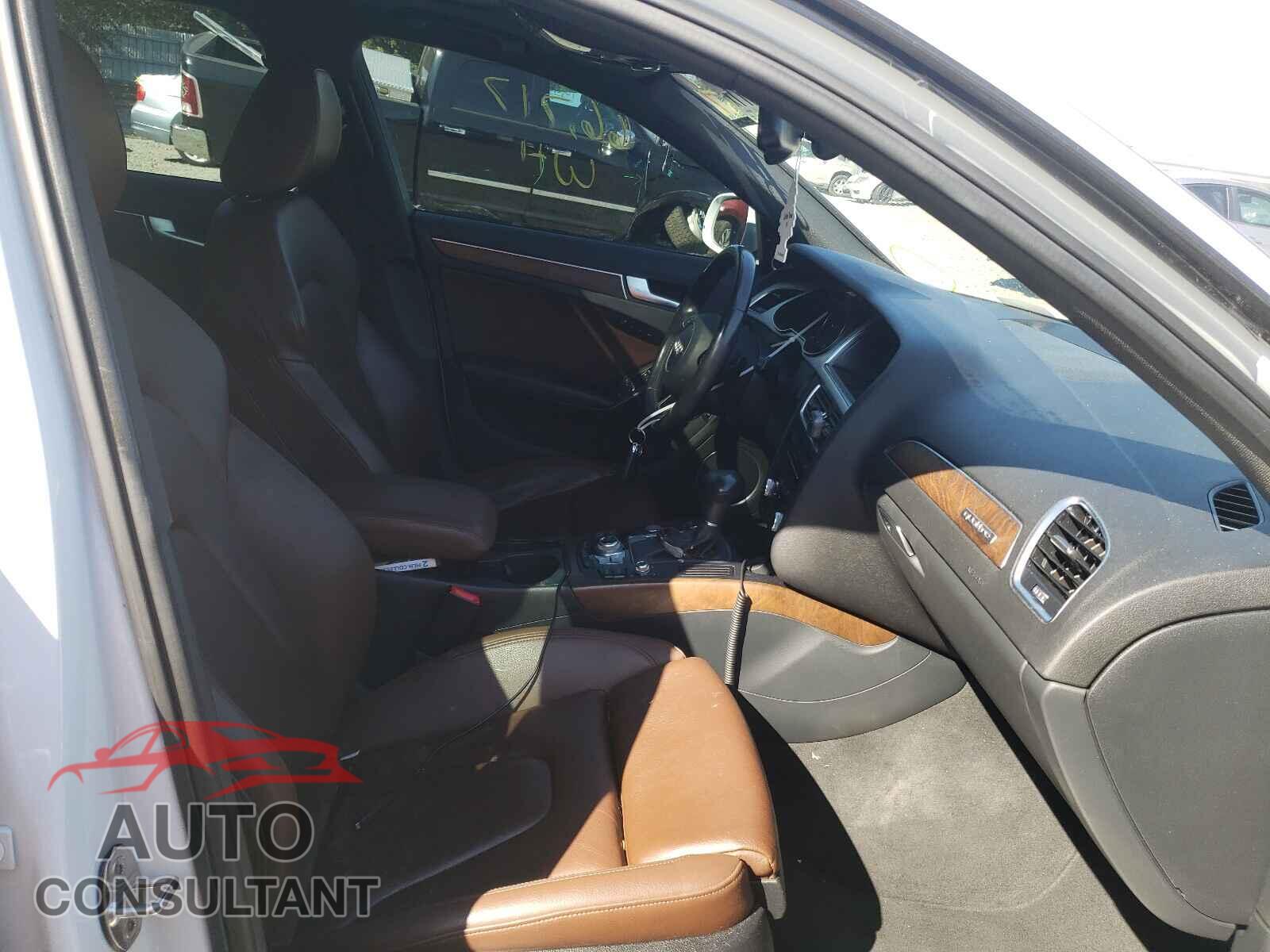 AUDI A4 2016 - WAUFFAFL7GN003861