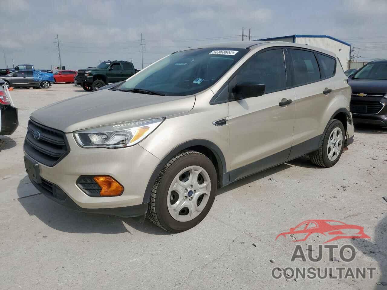FORD ESCAPE 2017 - 1FMCU0F75HUE25946