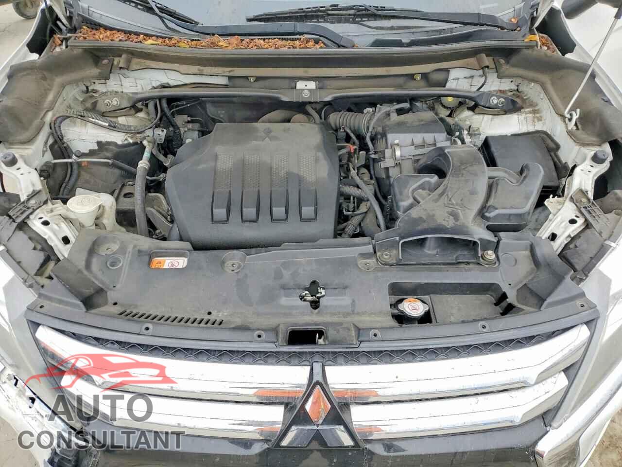 MITSUBISHI ECLIPSE 2018 - JA4AT5AAXJZ044952