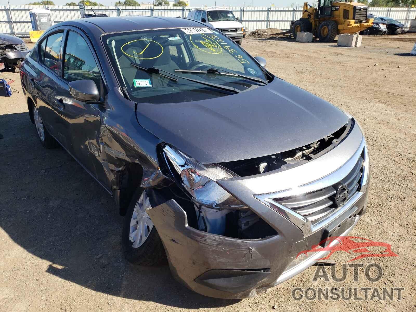 NISSAN VERSA 2017 - 3N1CN7AP2HL869025