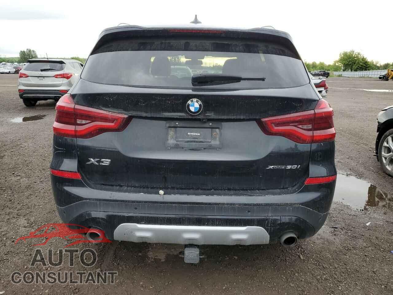 BMW X3 2018 - 5UXTR9C50JLD89738