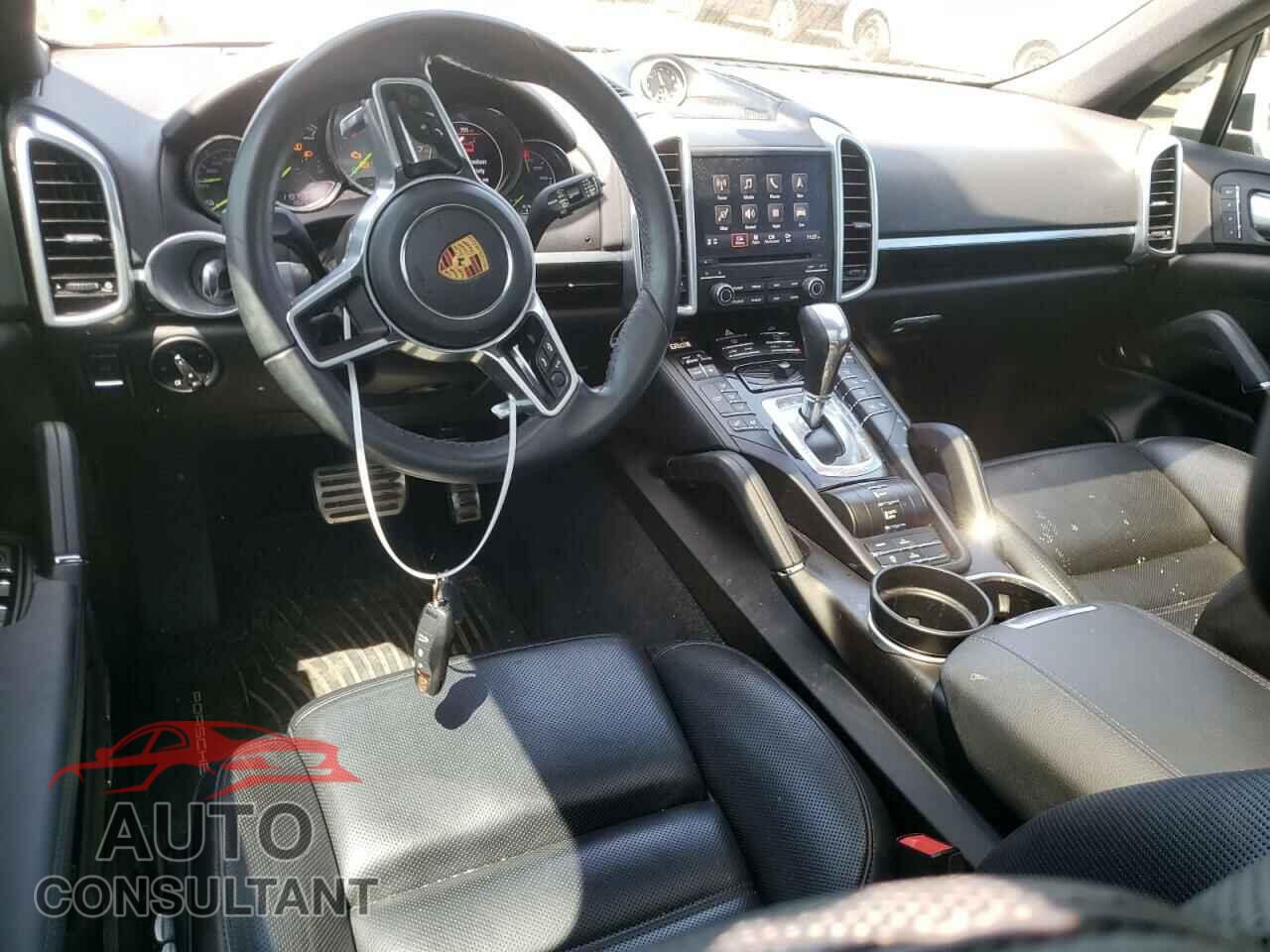 PORSCHE CAYENNE 2017 - WP1AE2A26HLA76073