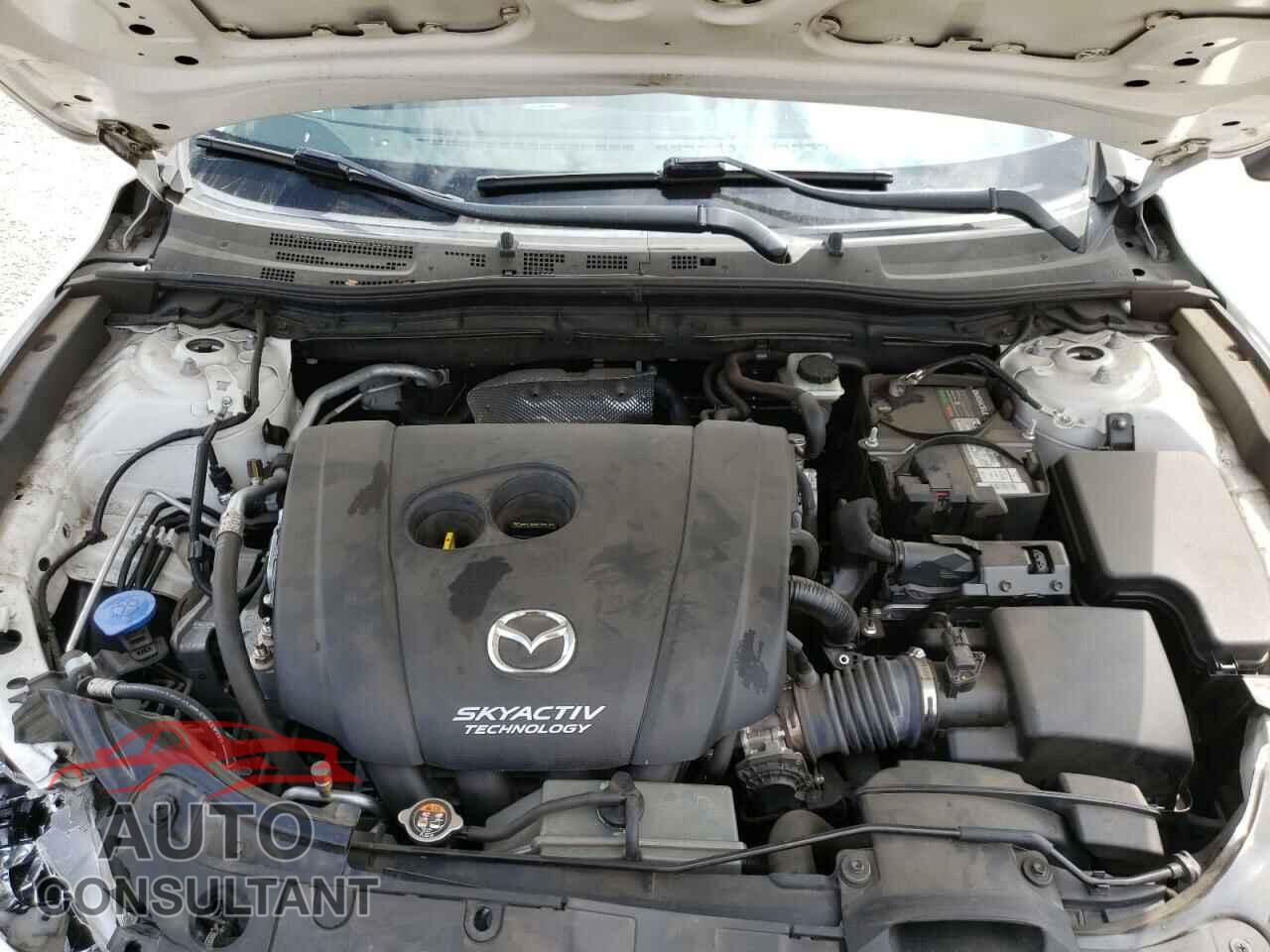 MAZDA 3 2017 - 3MZBN1L39HM148272